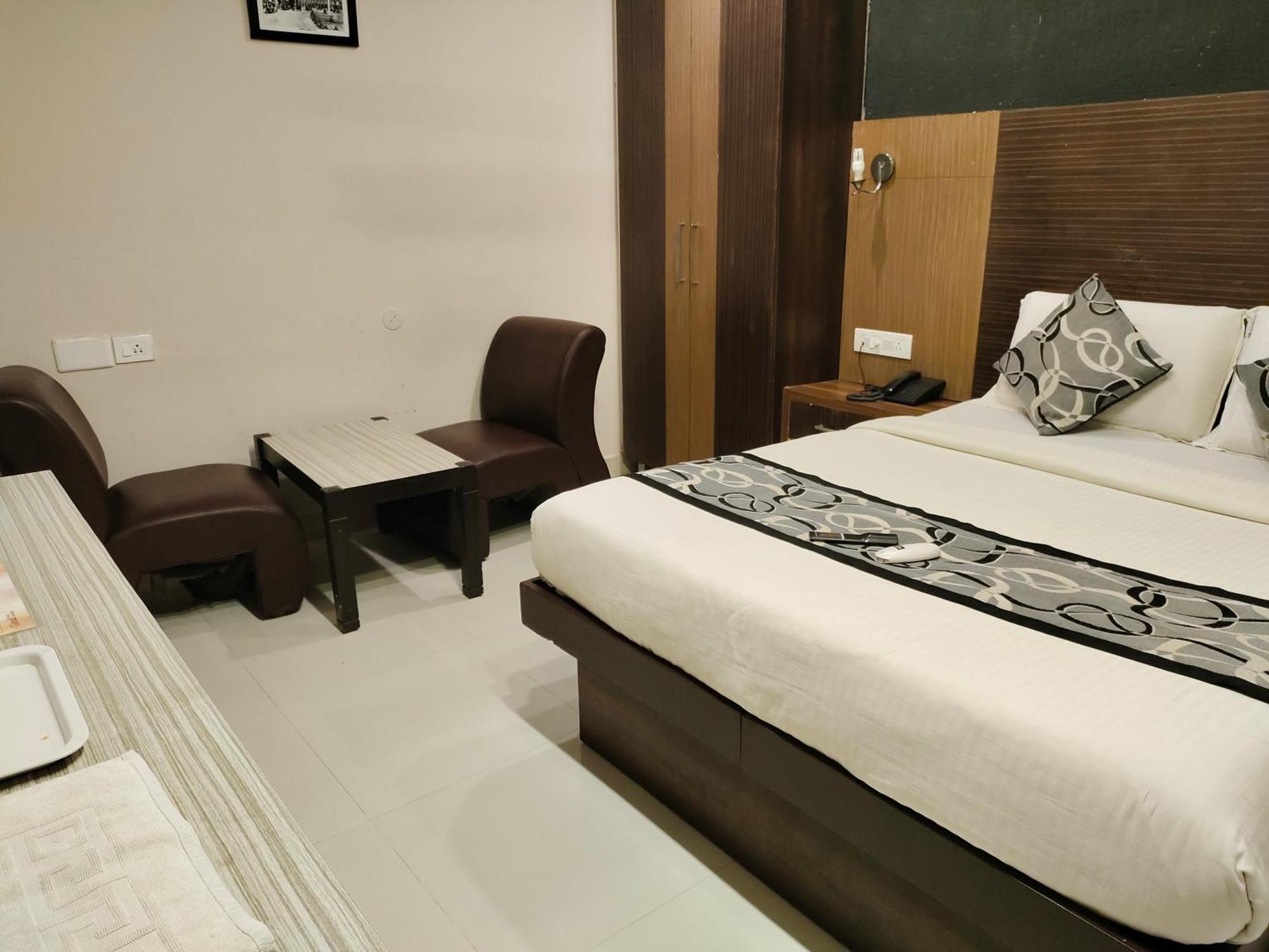 Santhi Bhavan, Chennai Central Екстер'єр фото